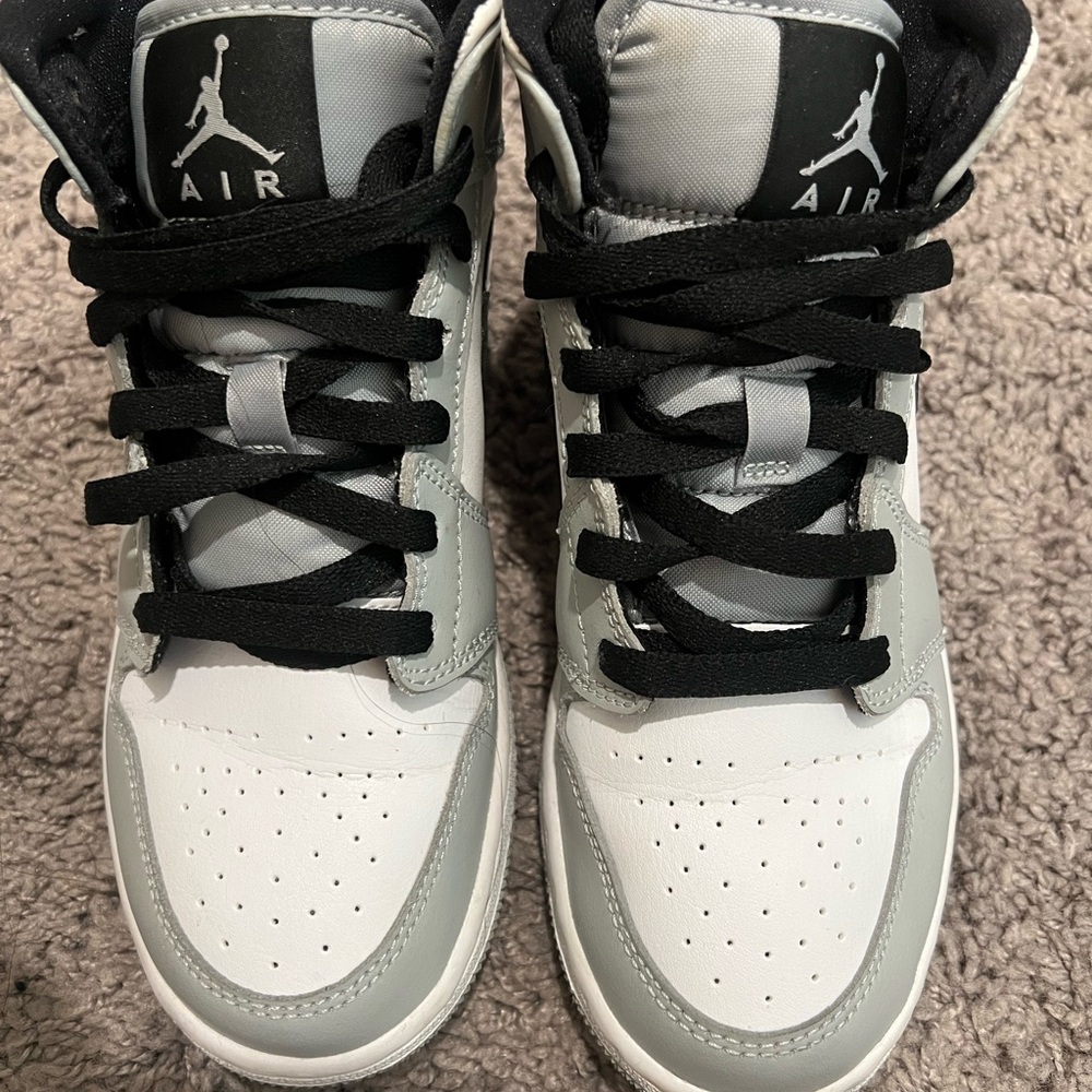 Nike Jordan 1 Mid Light Smoke Grey (GS)